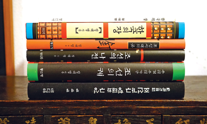 조선 목가구 분류법의 탄생...「조선가구 형태와 구성」